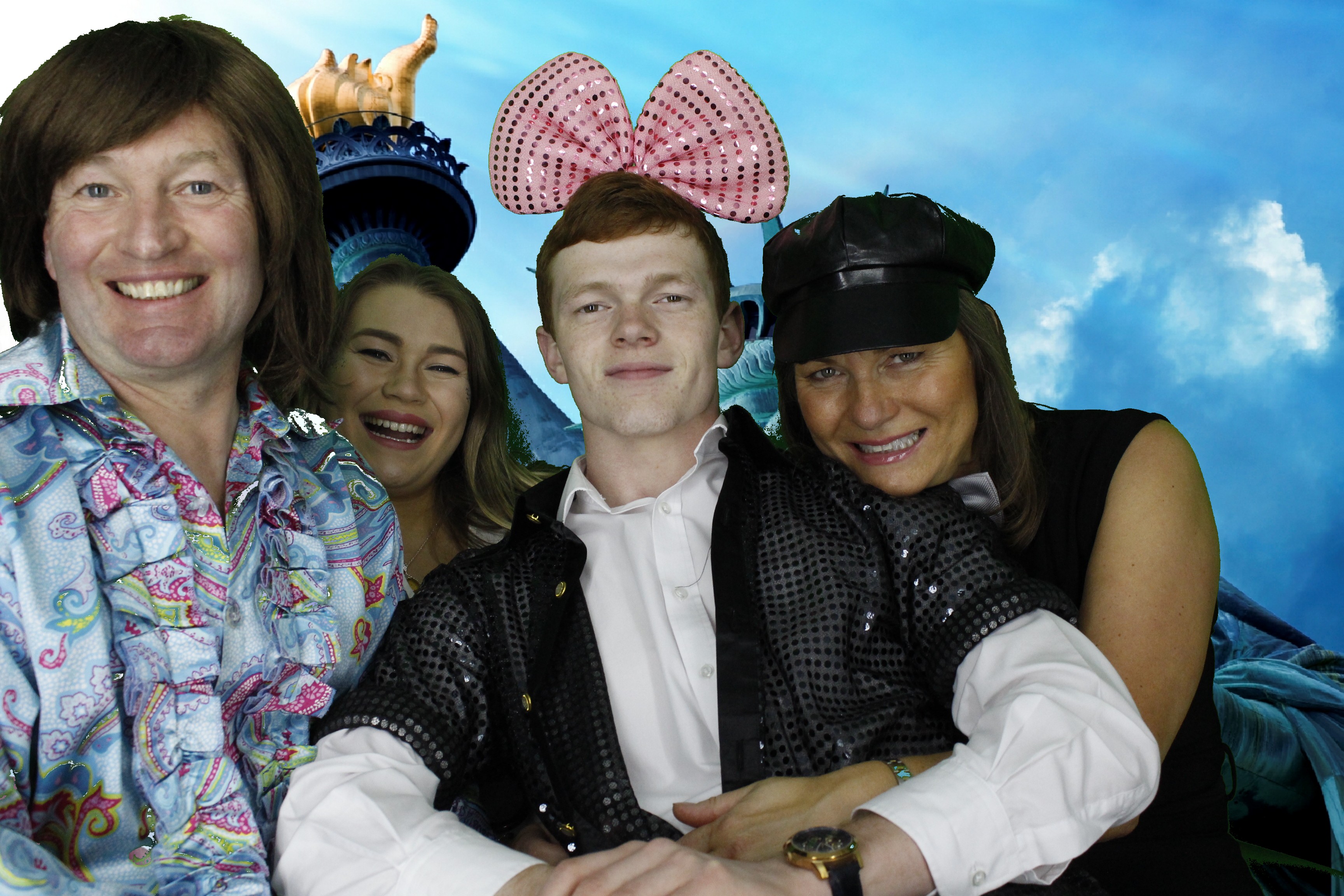 Debbies 21st birthday party | View more photos from the event at gallery.myphotoboothexperience.co.uk/u/MyPhotoBoothExperienceLtd/Debbies-21st-birthday-party